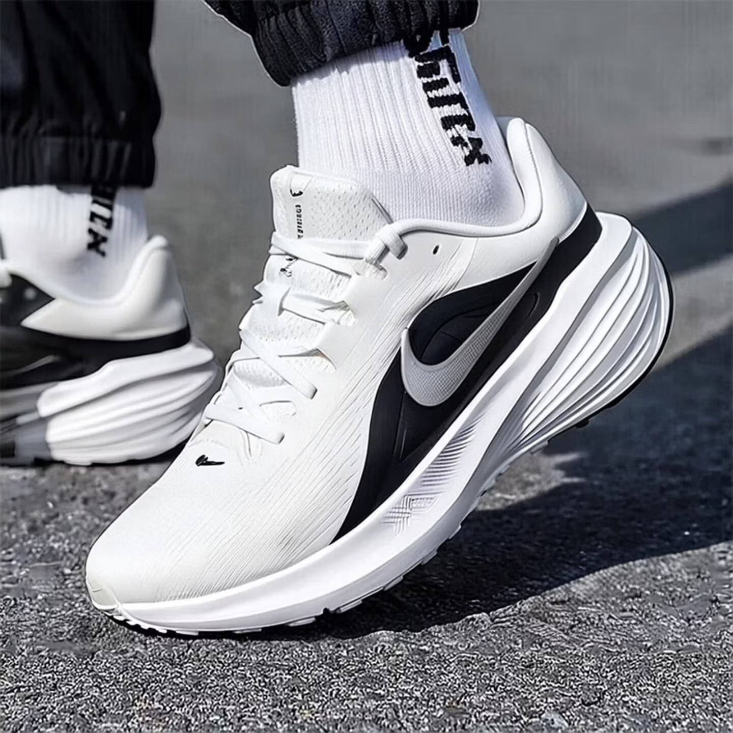 Men Shoes Size Nike - NIKE DOWNSHIFTER 14 メンズ ランニングシューズ 秋用