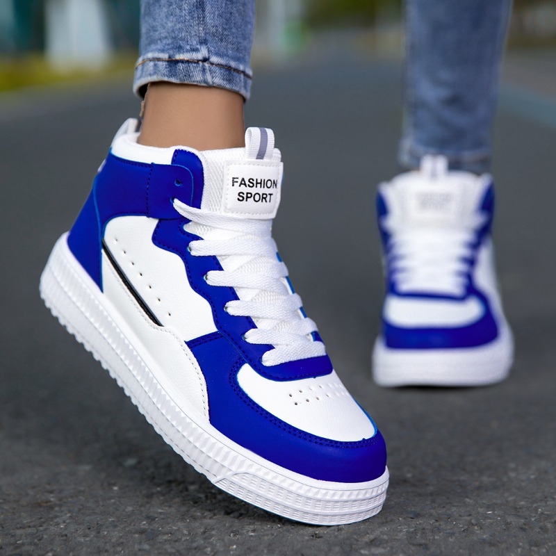 Men Shoes On - MAEDEF 女性の靴フラットカジュアルシューズ男性スニーカー白い靴女性スポーツウォーキングカップルトレーナー靴女性加硫靴