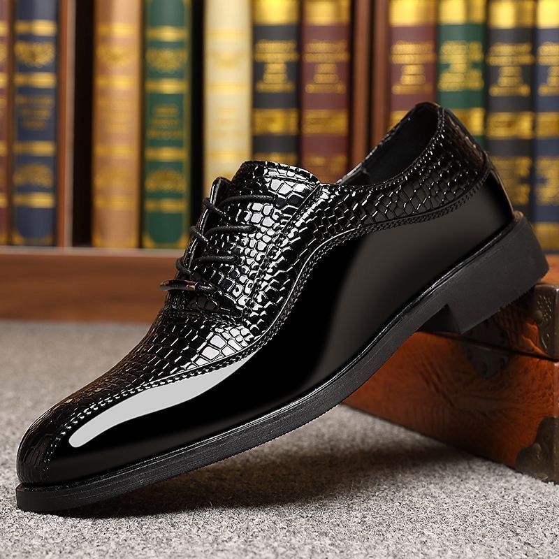 メンズ光沢パテントレザー英国風ポインテッドトゥドレスシューズ - Men Shoes Formal のレビューと価格