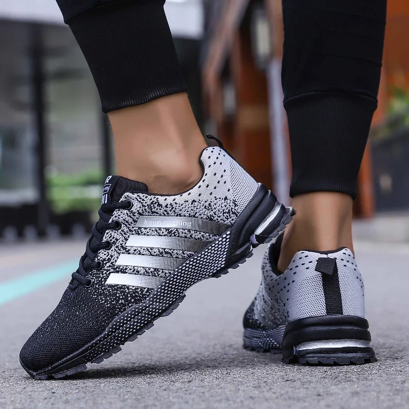 2025年激安メンズランニングシューズ、通気性メッシュスニー - Men Shoes Running Sale のレビューと価格