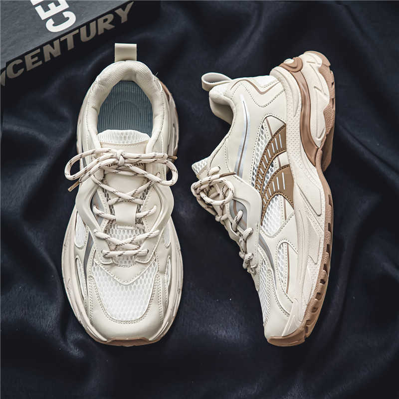 ハイソール身長を伸ばすトレッキングシューズ夫用マウンテンハイ - Men'S Shoes Expensive Brands のレビューと価格