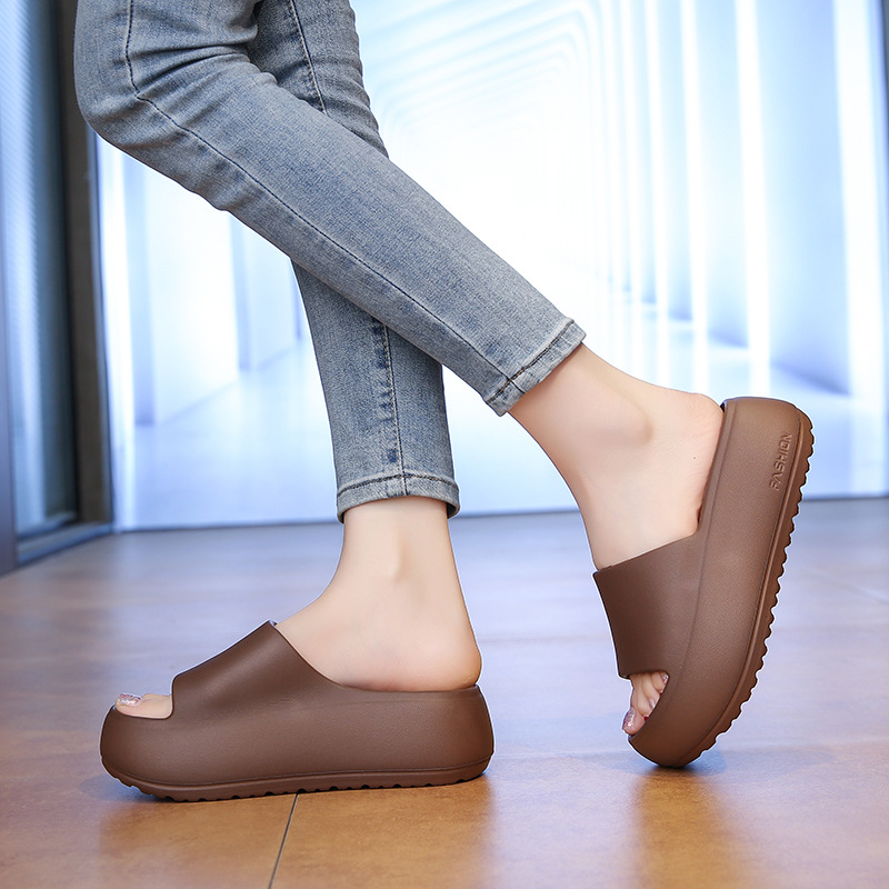 2026ユニセックスバスルームスリッパ クラウドクッションス - Men Shoes On のレビューと価格